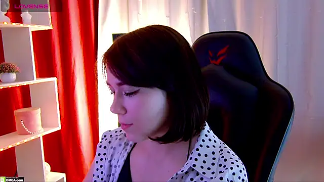 Kelly foox online show from 11/17/25, 09:48