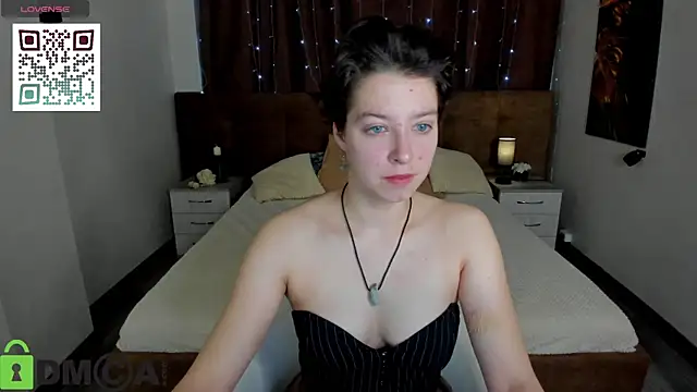 Sara Frayer online show from 11/30/25, 01:09