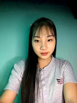 banlinh004 online show from 10/23/25, 06:23