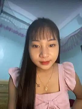 banlinh004 online show from 11/07/25, 01:27