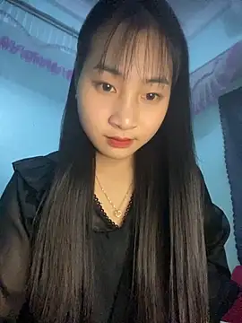 banlinh004 online show from 11/22/25, 03:22