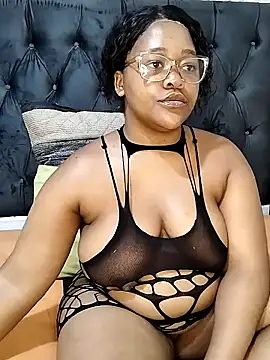 SweetJuicyPussy97 online show from 03/26/26, 01:44