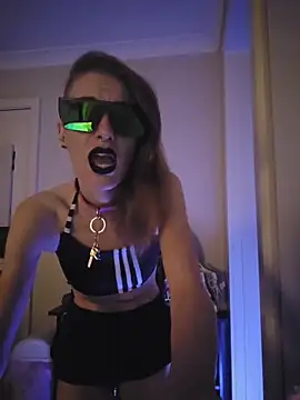 lonely Cosplay chick online show from 12/19/25, 04:03