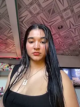 Snapshot of MelodySwetie__ chatting on 10/03/25, 10:07 MelodySwetie online show from 10/03/25, 10:07