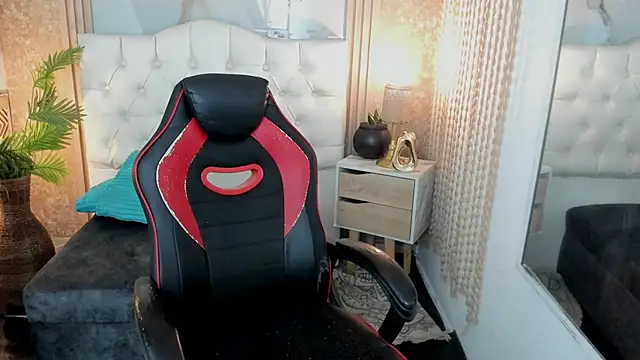 AriaVega online show from 04/16/26, 01:01