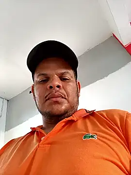 felipinho000777 online show from 01/14/26, 11:27