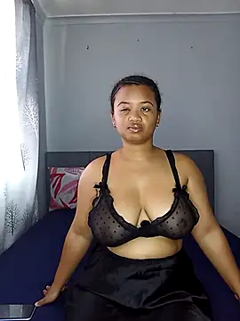 Sultrytits6 online show from 04/04/26, 09:29