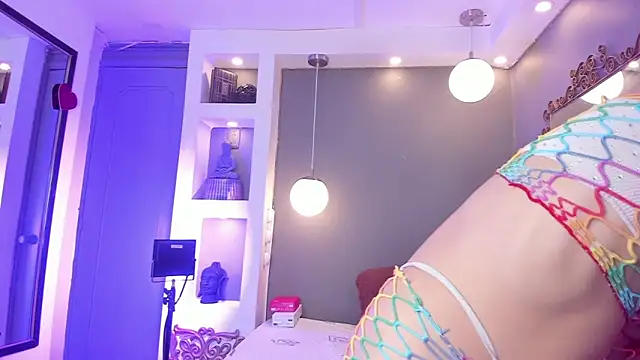 Alana Martinez  online show from 03/19/26, 08:24