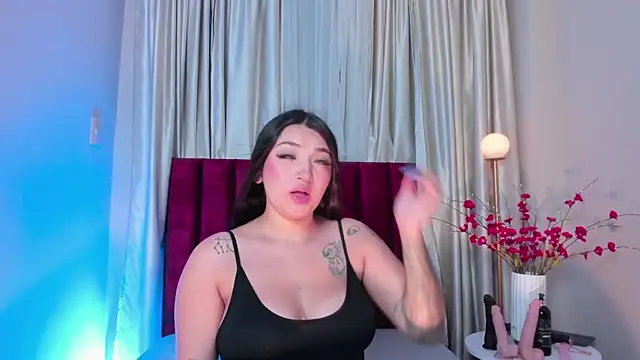 LilithEsme online show from 10/21/25, 11:27