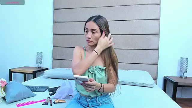 isaa stone online show from 12/14/25, 07:40