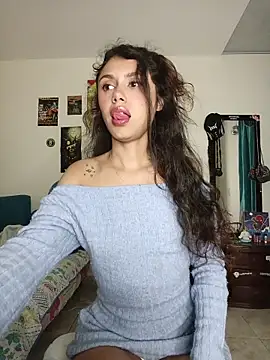 caramel doll   online show from 11/26/25, 11:50