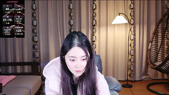 yuyu2004live online show from 02/17/26, 12:23