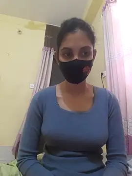 teen girl 07 online show from 11/12/25, 04:35