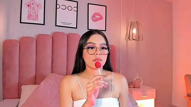 mara swan  online show from 01/10/26, 08:21