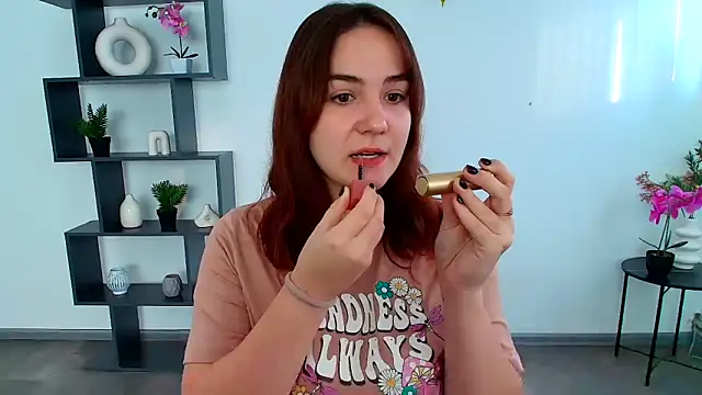 OliviaMontgommery online show from 11/14/25, 06:12