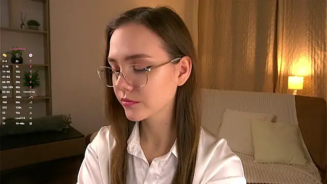 SweetSaraPie online show from 03/18/26, 06:11