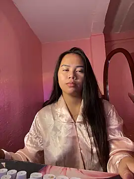 Snapshot of Funtasee_Andi chatting on 04/21/26, 08:55 Funtasee Andi online show from 04/21/26, 08:55