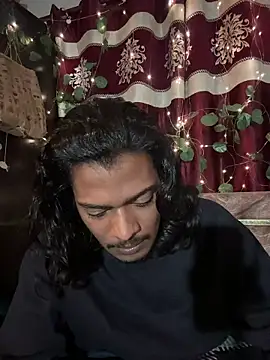 Snapshot of Ujjwallkumar0069 chatting on 03/17/26, 04:32 Ujjwallkumar0069 online show from 03/17/26, 04:32