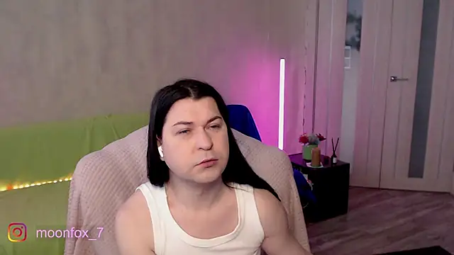 Snapshot of micromouse_mo chatting on 02/23/26, 08:33 micromouse mo online show from 02/23/26, 08:33