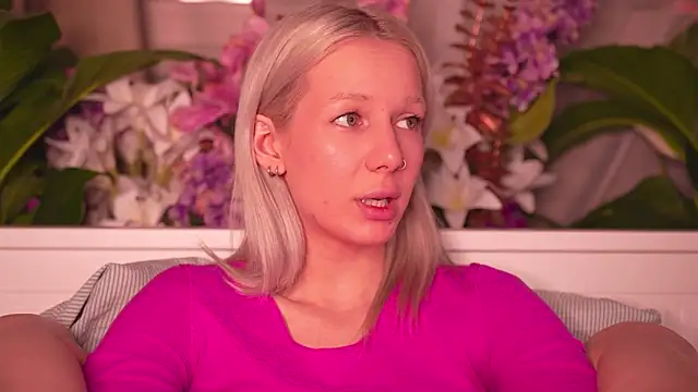 RanyThomson online show from 11/27/25, 06:32