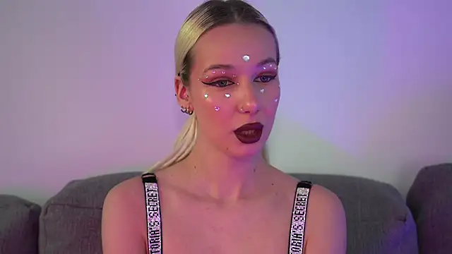 RanyThomson online show from 05/03/26, 08:31