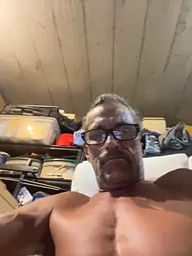 Tommy Love23 online show from 10/24/25, 02:30