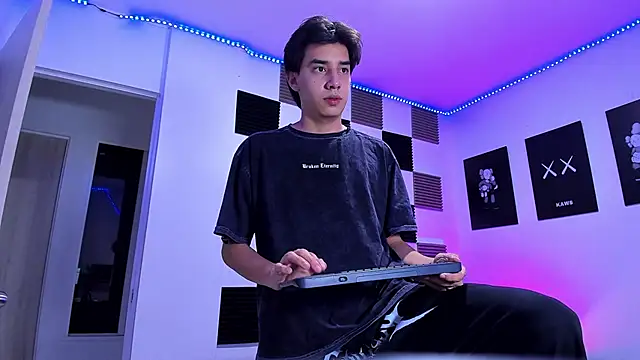 jeycobb online show from 03/22/26, 01:20