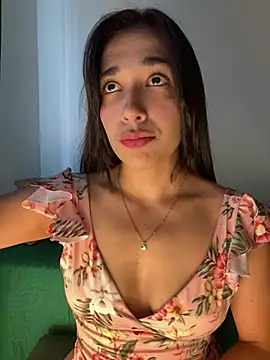 SabrinaEvanss  online show from 04/15/26, 08:20