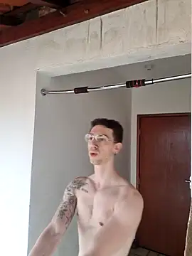 Snapshot of SweetGoodBoy22 chatting on 10/06/25, 07:00 SweetGoodBoy22 online show from 10/06/25, 07:00