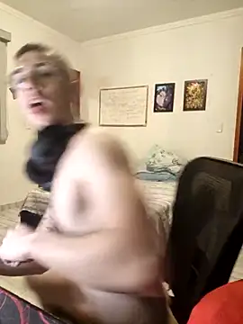 Snapshot of SweetGoodBoy22 chatting on 11/15/25, 12:41 SweetGoodBoy22 online show from 11/15/25, 12:41