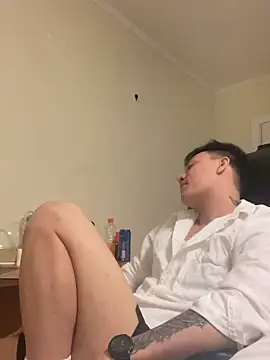 latava online show from 10/04/25, 06:39