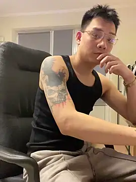 latava online show from 11/26/25, 04:30