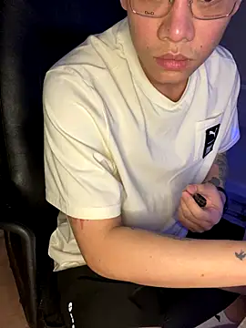 latava online show from 12/21/25, 06:15