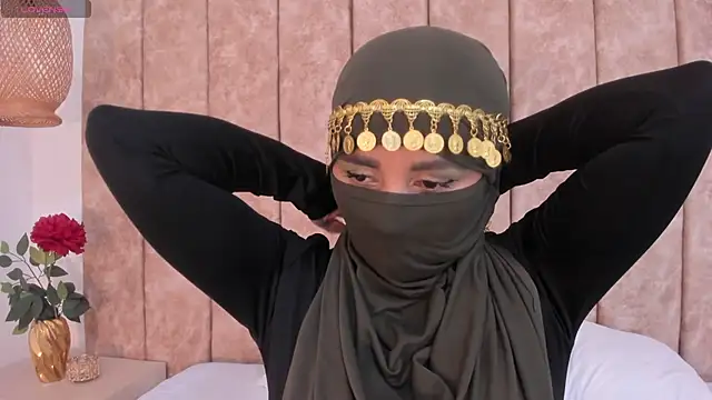  alishaa c online show from 10/25/25, 01:35