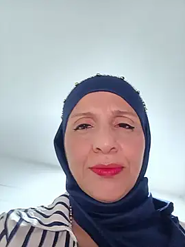 Snapshot of Aafsha_ chatting on 06/19/26, 10:02 Aafsha online show from 06/19/26, 10:02