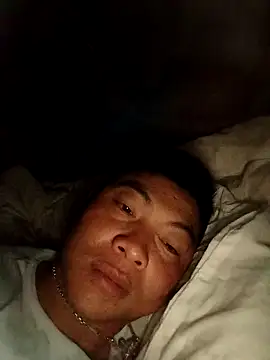 Snapshot of -CHOI-83 chatting on 10/06/25, 11:46 -CHOI-83 online show from 10/06/25, 11:46