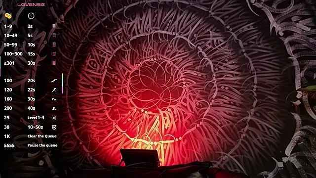 dahlia darkwood online show from 02/19/26, 10:50