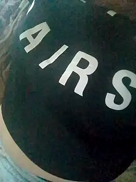 Suem99 online show from 11/05/25, 01:27