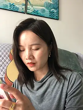 Mile-m online show from 04/23/26, 09:08