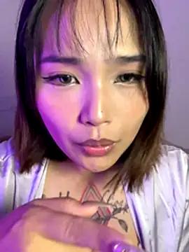 eee79bbb online show from 11/29/25, 08:01