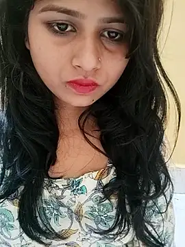 Snapshot of Saniya_Doll chatting on 06/17/26, 08:06 Saniya Doll online show from 06/17/26, 08:06