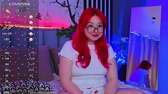 Klee Love online show from 10/04/25, 05:16