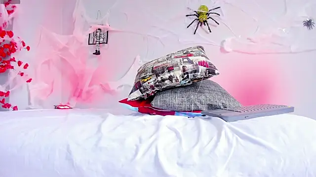 2 fire online show from 10/27/25, 08:02