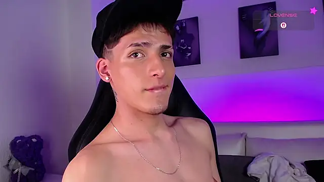 MateoMitchell online show from 02/10/26, 05:11