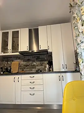 AvaMaddisson online show from 11/05/25, 10:26