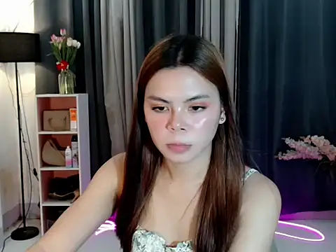 Snapshot of buttycamillex chatting on 05/16/26, 05:45 buttycamillex online show from 05/16/26, 05:45