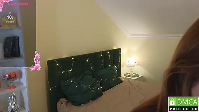 Eileen Burton online show from 12/21/25, 06:15