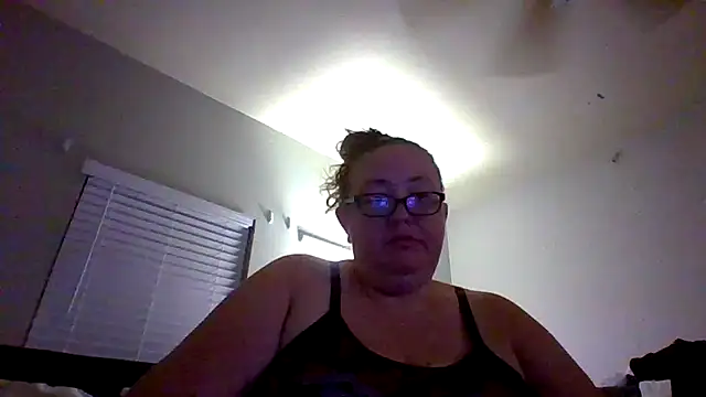 Snapshot of SexyFunSummer chatting on 10/09/25, 01:58 SexyFunSummer online show from 10/09/25, 01:58
