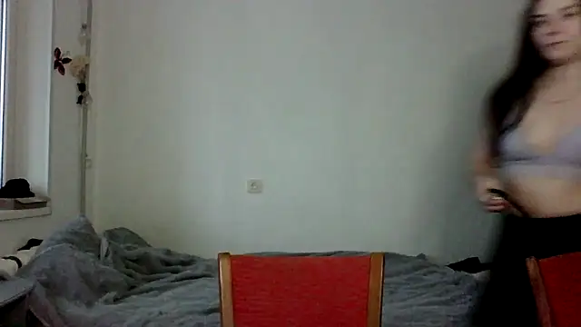 Twolatte1520 online show from 12/04/25, 12:36