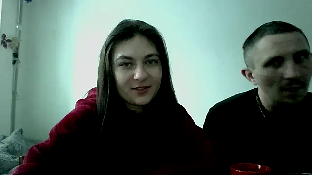 Snapshot of Twolatte1520 chatting on 01/18/26, 12:53 Twolatte1520 online show from 01/18/26, 12:53